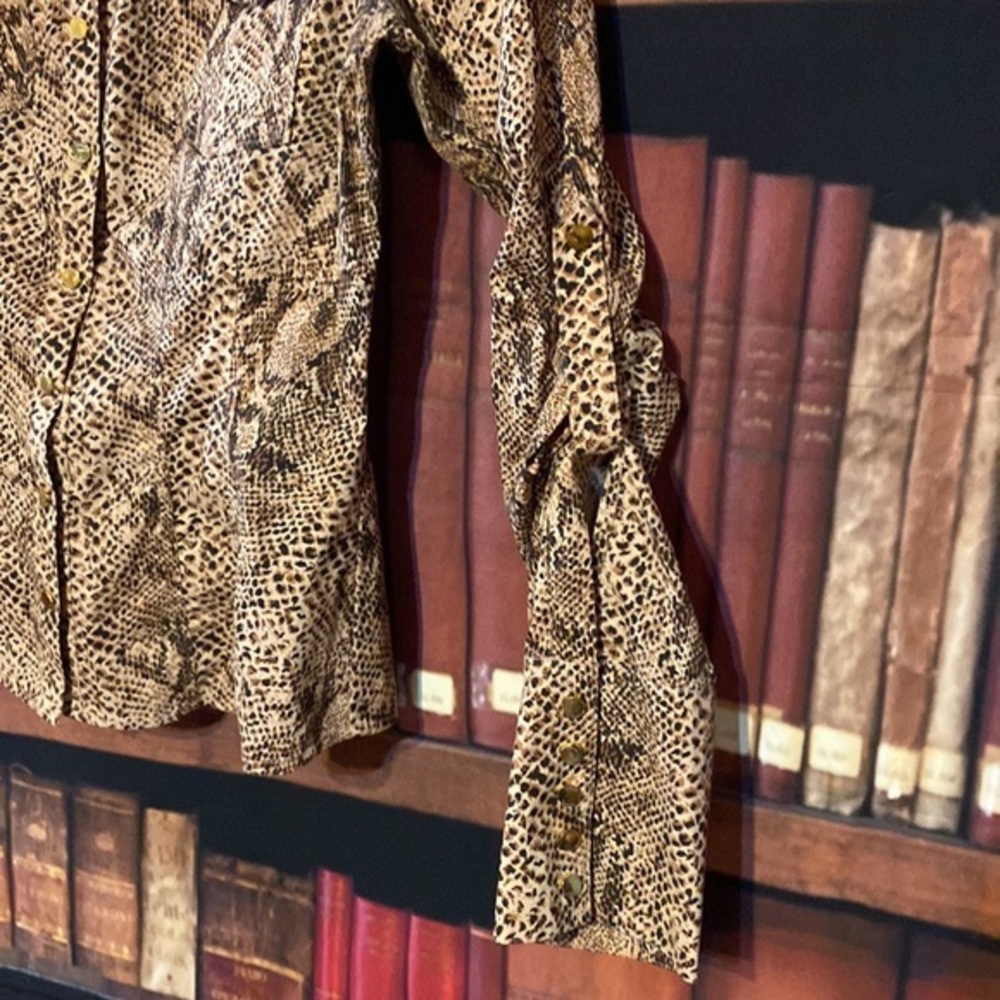 Bebe Y2K Snake Print Stretch Snap Front Top Animal Print - Picture 5 of 11